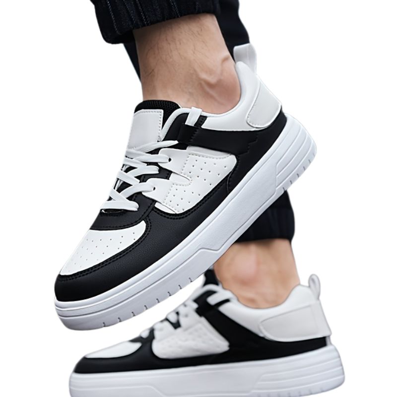 Lightweight Casual Sports Shoes